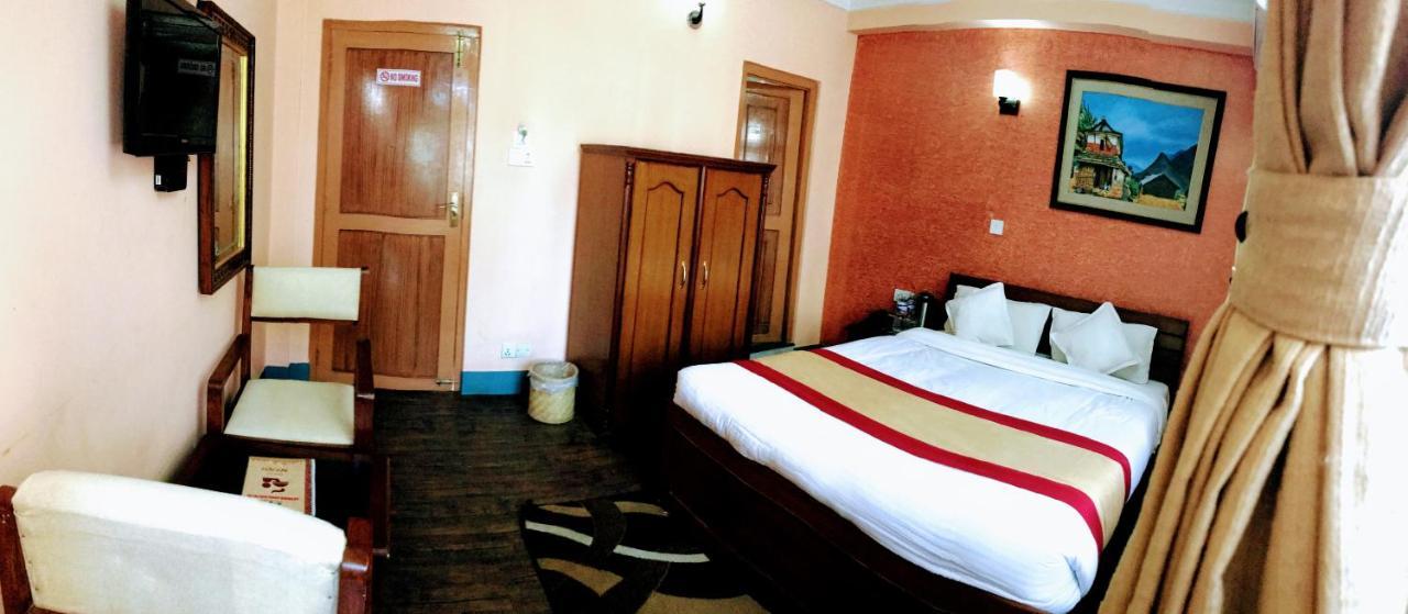 กาฐมัณฑุ การ์เดน โฮม Hotel กาฐมาณฑุ ภายนอก รูปภาพ